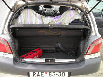 TOYOTA YARIS 1.0 VVTi 50KW RV-2002 - 9