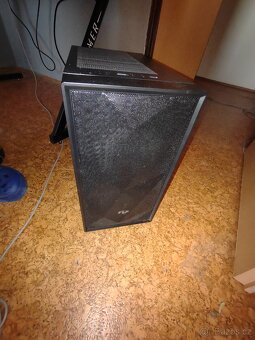 Zánovní herní PC - Ryzen 5, 64GB RAM DDR5, 3060TI, záruka - 9