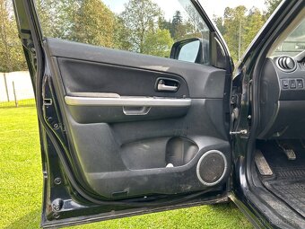Suzuki grand vitara 2.0 benzin-4x4 - 9