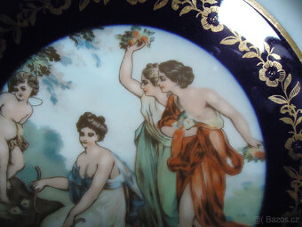 Hrnečky ClassicRoyal - HANDMADE,Dekorační talíř 3 gracie - 9