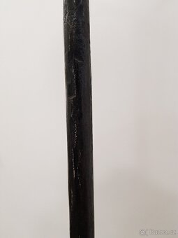 starý velký kovaný svícen - 9