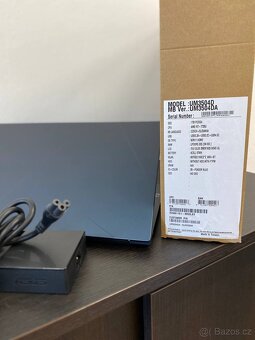 Notebook ASUS Zenbook 15 - AMD R7/32GB/1TB - 9