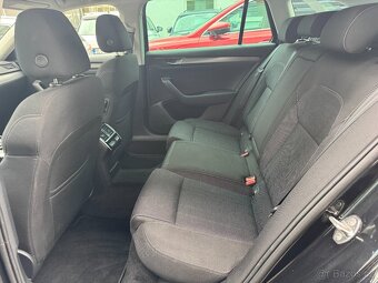 Škoda Superb 3 2.0 TDI 110kW DSG matrix LED Kamera Keyless - 9