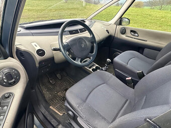 Renault Espace 2.0i 16V 2002 7míst - 9