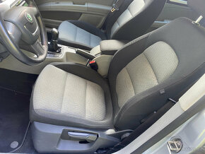 Škoda Superb 1.6 TDI Ambition PĚKNÝ STAV - 9