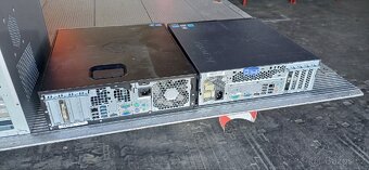 PC, monitory, klávesnice, kabely, routery atd - 9