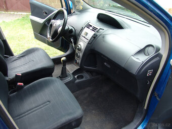 Toyota Yaris 1.0i 5dv. - 9