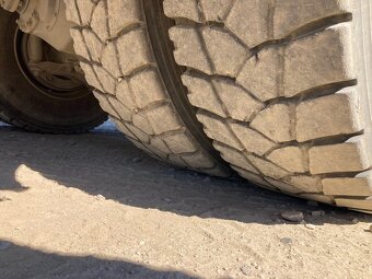 Volvo FMX 420 6x6 - Ramenový nosič kontajnerov - 9