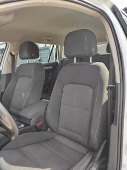 VW Passat Variant 2,0 110 kw- Top stav, tažné-Prodáno - 9