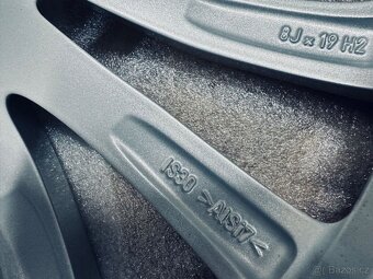 Originál kola BMW 5 G30 R19 dvourozměr style 633 - 9