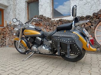YAMAHA XVS 650 DragStar Classic - 9