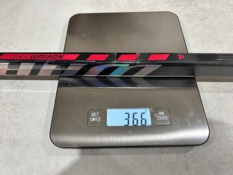 ✅ CELÁ HOKEJKA - WARRIOR NOVIUM PRO - 164 CM - P92 - 75 F ✅ - 9