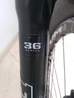 Enduro Lapierre Spicy 516 - FOX 36 - stav nového kola - 9