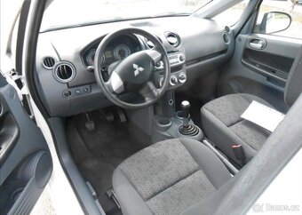 Mitsubishi Colt 1,1 55 kW CLEAR Tec Edition 35 benzín - 9