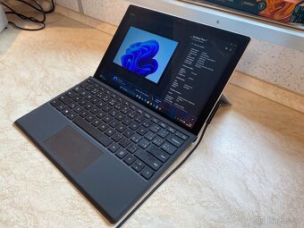 Surface PRO 7 - super tablet, notebook, USB C - 9