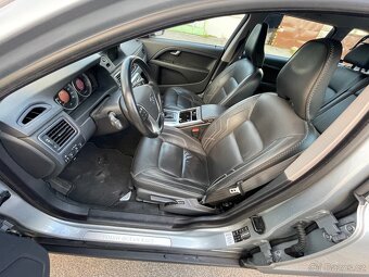 Volvo XC70 2,4D AWD ocean race - 9