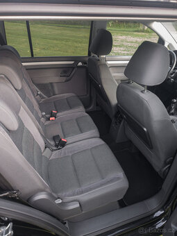 VW Touran STYLE, 2.0 TDI 103kW, 2012, 7 míst - 9