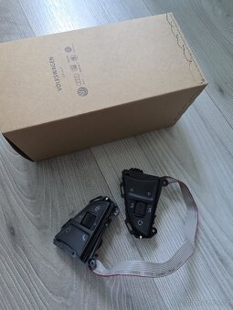 Tlačítka multifunkčního volantu Škoda 5E0919719L - 9