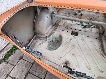 Prodám Trabant 601 - 9