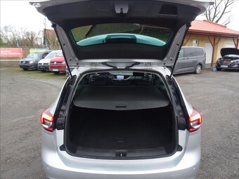 Opel Insignia, 2,0 CDTi 125kW - 9