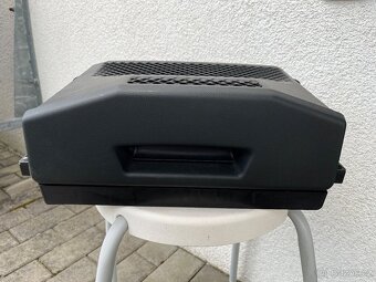 Dacia Duster šuplík pod sedadlo spolujezdce ORIG. - 9