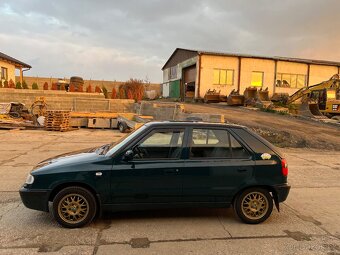 Škoda felicia TRUMF 1,3 MPi Najeto 45000km - 9