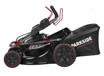 Aku sekačka peformance s pojezdem - 9