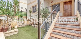 Prodej 4+kk bytu v domě s vlastním pozemkem – Orihuela Costa - 9