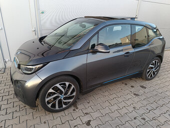 BMW i3 LED, kůže, šíbr, kamera, tepelko, velká naviagce - 9