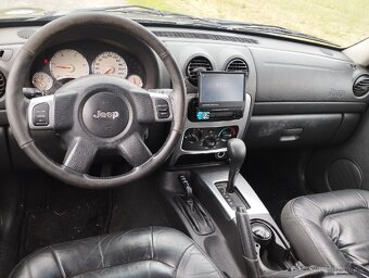 Jeep Cherokee 2,8 crdi 120kw BEZ KOROZE - 9