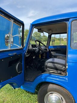 BARKAS 1000 - 9