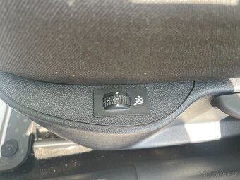 Peugeot 207 1,4 HDi 5P Trendy Výhřev, Serviska - 9