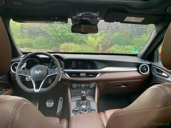 Alfa Romeo Stelvio - 9