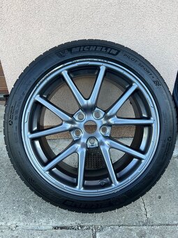 Alu R18 - Tesla Model 3 - 9