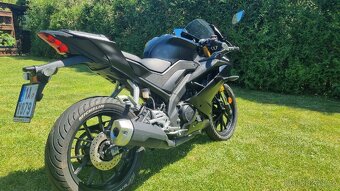 Yamaha YZF - R 125 - 9