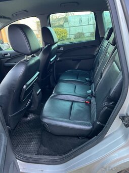 Prodám celé auto na náhradní díly - FORD FOCUS C-MAX - 9