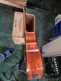 Ak.basa cort + kombo cort 40W - zánovní - 9