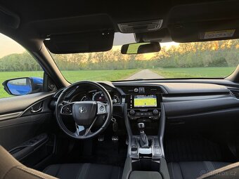 Honda Civic 10g 1.0 turbo 93kw - 9