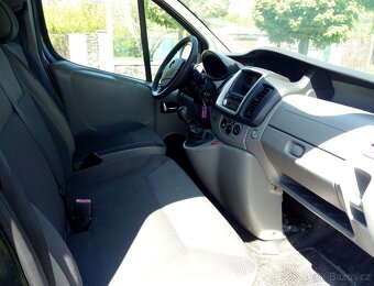 Opel Vivaro 9 míst - 9