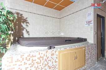 Pronájem obchod a služby, 222 m², Orlová, Masarykova třída - 9