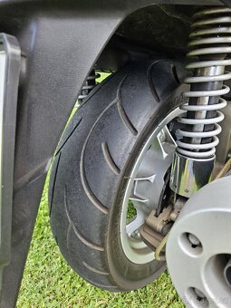 Prodám krásný skútr KYMCO - XCITING - 500. R.v 12.2007. - 9