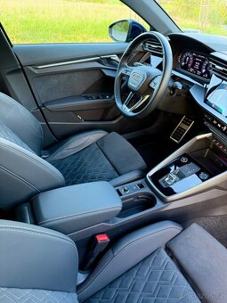 AUDI A3 sline quattro 2.0tfsi dph - 9