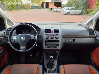 VW CrossTouran 2.0TDI 103kW,tažné,1.maj.serviska - 9