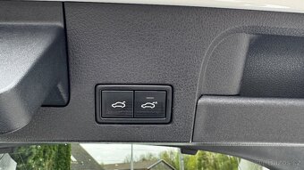 VW Arteon R-line 2,0TDI 140kW 4Motion DSG - 9
