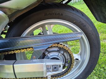 Suzuki V-Strom DL1000 - 9