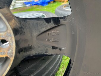 ALU kola DEZENT 5x112 pneu 235/40 R18 - 9
