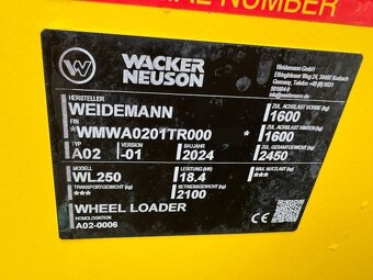 Kolový nakladač Wacker Neuson WL 250 - 9