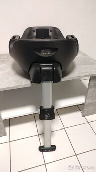 Britax romer BABY-SAFE 2 i-SIZE + Základna - 9