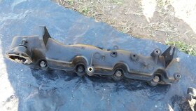 Víko ventilů + žhavičky Ford Mondeo MK3 2.0 TDDI / TDCI - 9