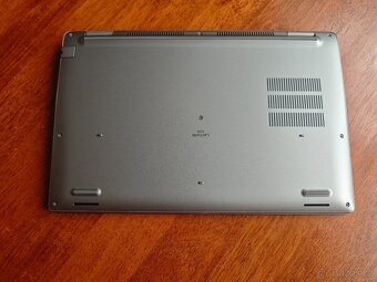 Dell Latitude 5530 i5-1235U 16GB SSD 512GB 15.6 1920x1080 - 9